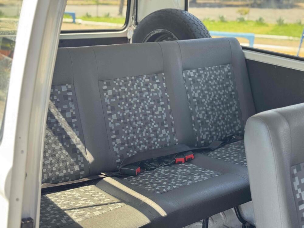 Volkswagen Kombi