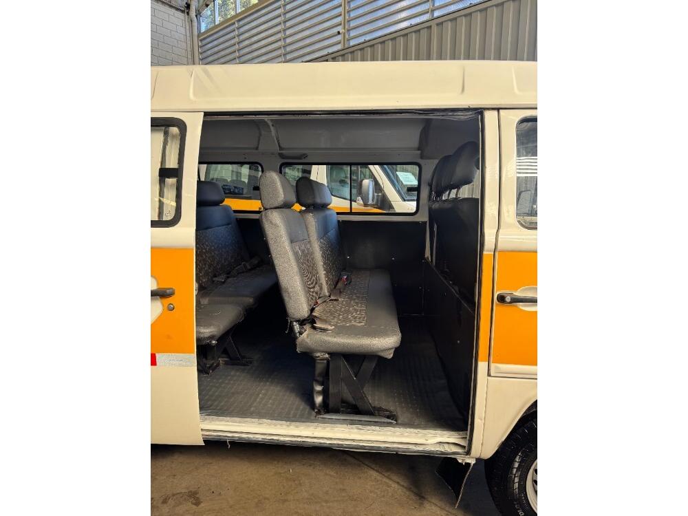 Volkswagen Kombi