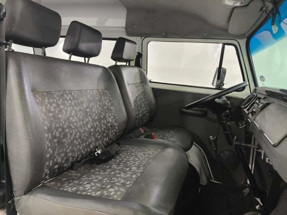 Volkswagen Kombi