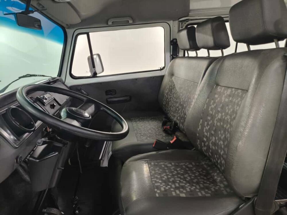 Volkswagen Kombi