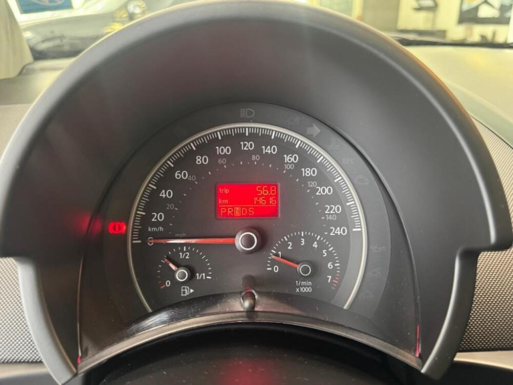 Volkswagen New Beetle