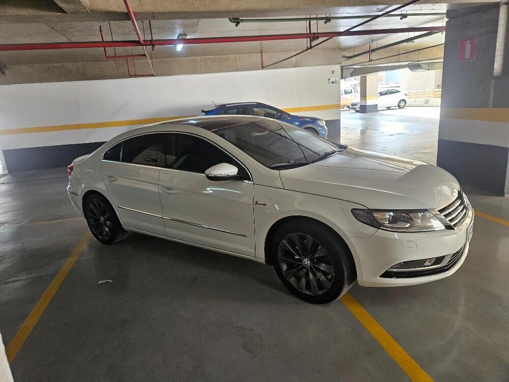Volkswagen Passat Sedan