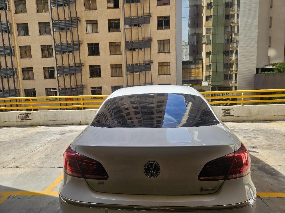 Volkswagen Passat Sedan