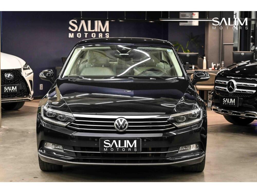 Volkswagen Passat Sedan