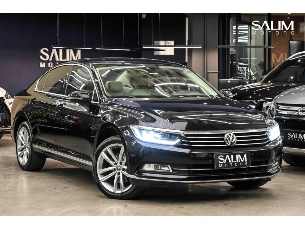 Volkswagen Passat Sedan
