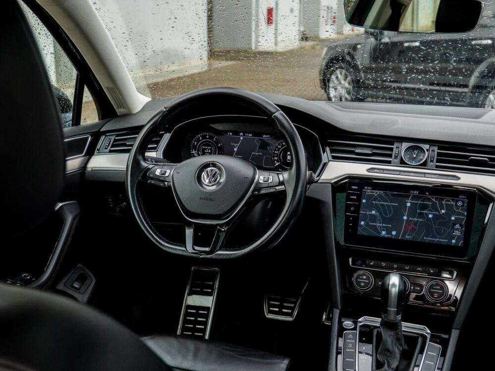 Volkswagen Passat Sedan