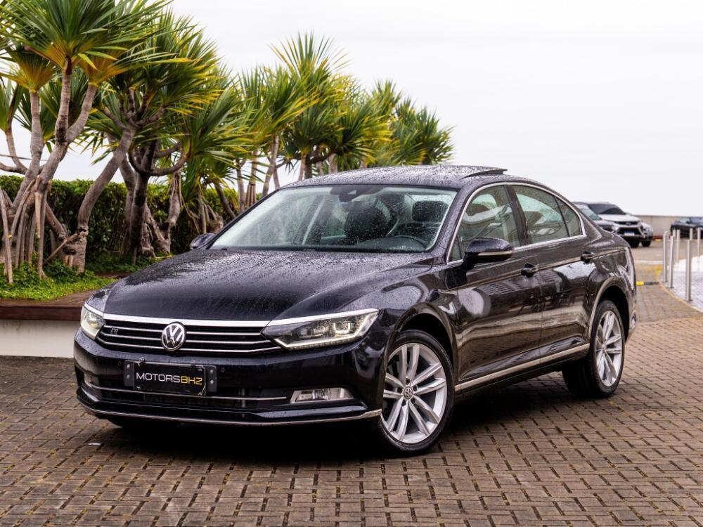 Volkswagen Passat Sedan