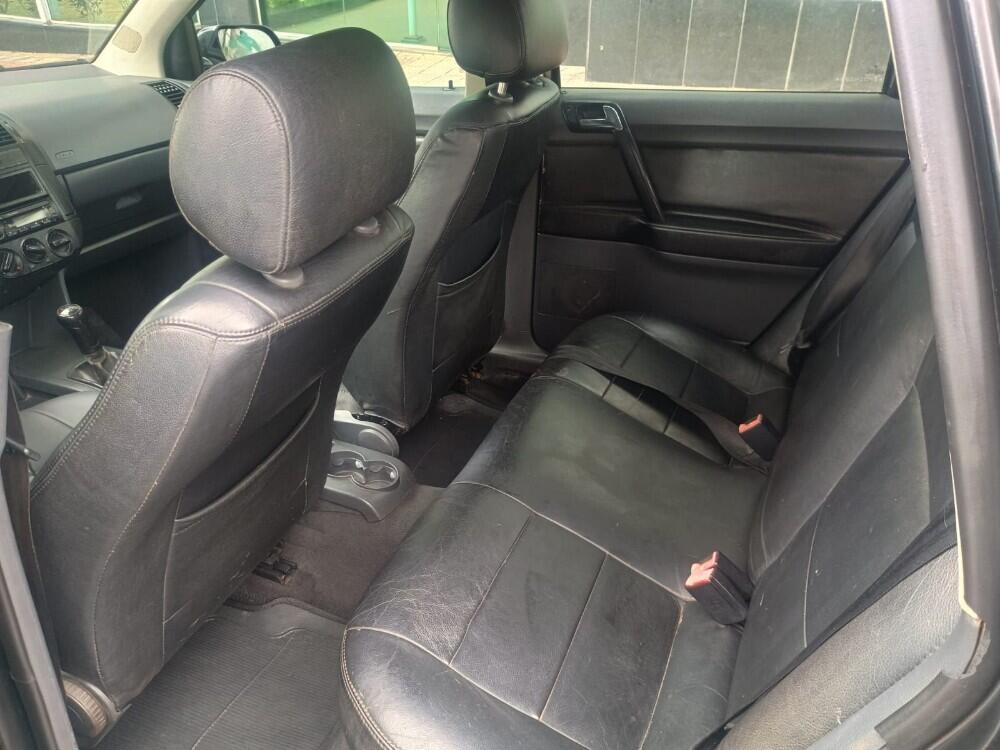 Volkswagen Polo Hatch