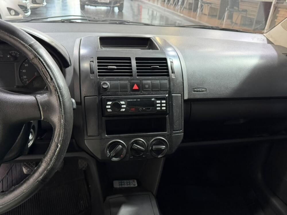 Volkswagen Polo Hatch