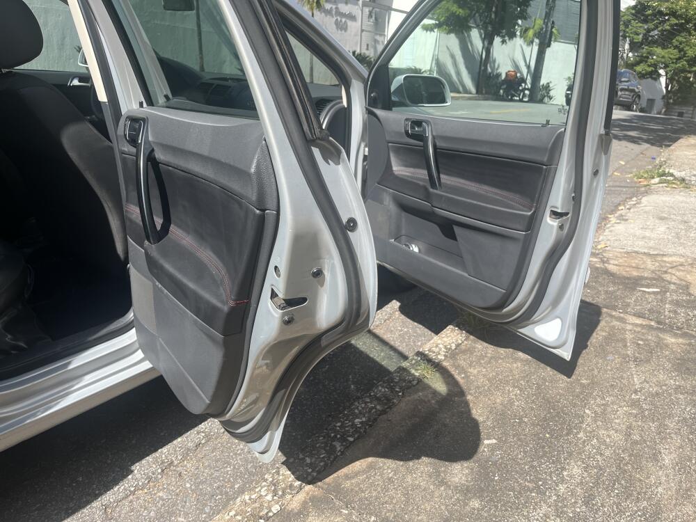 Volkswagen Polo Hatch