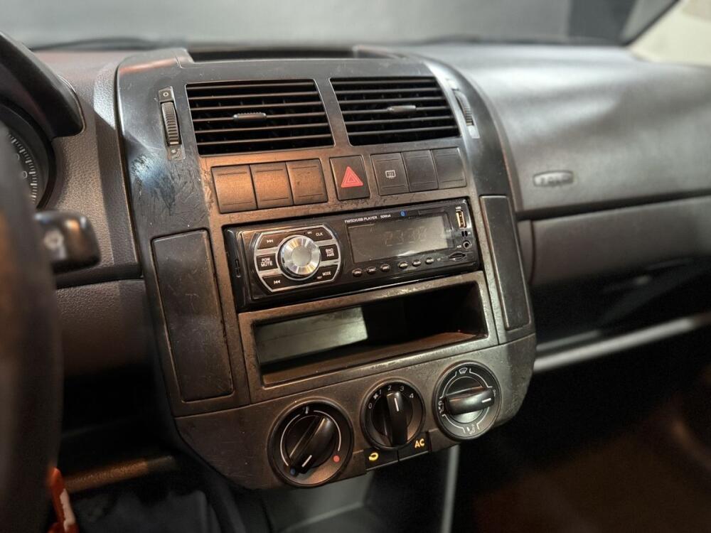 Volkswagen Polo Hatch