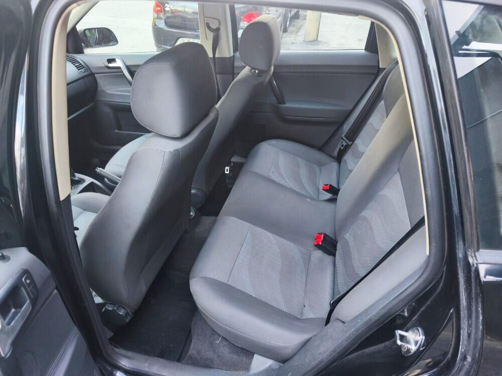 Volkswagen Polo Hatch