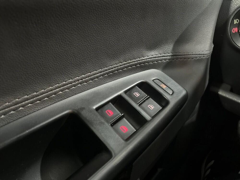 Volkswagen Polo Hatch