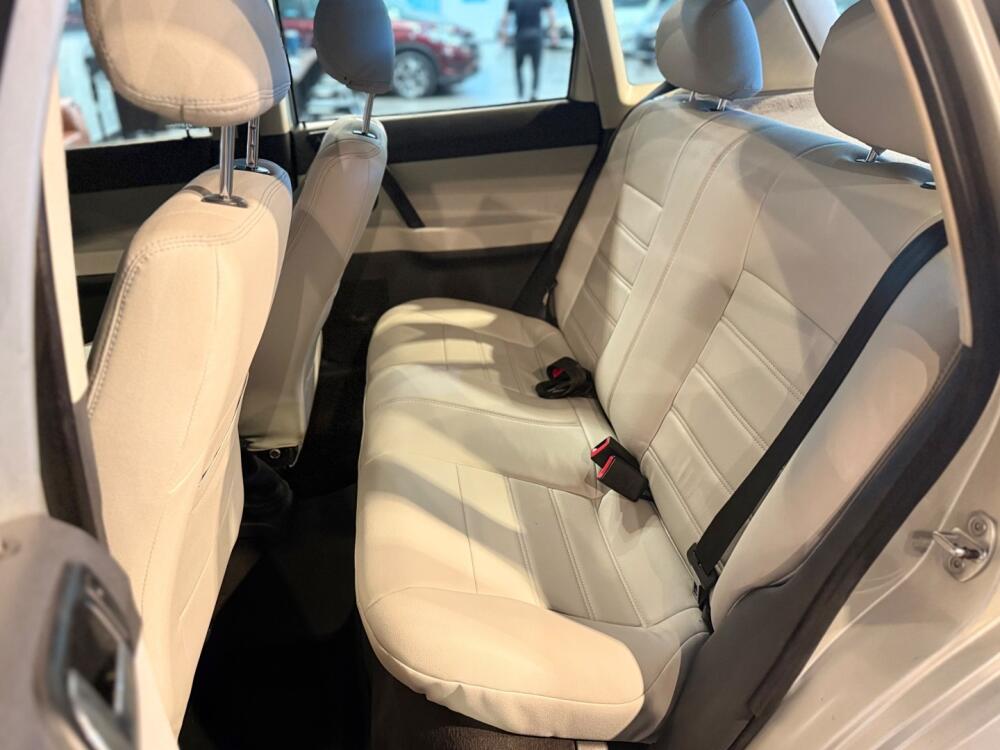 Volkswagen Polo Hatch