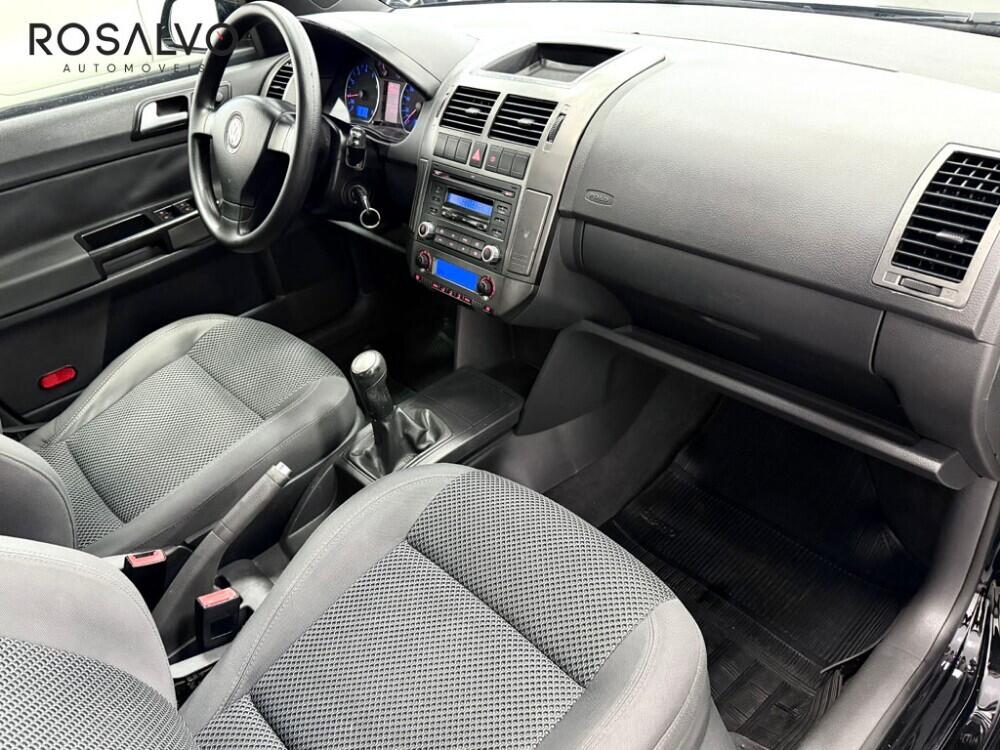 Volkswagen Polo Hatch