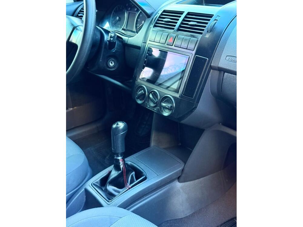 Volkswagen Polo Hatch