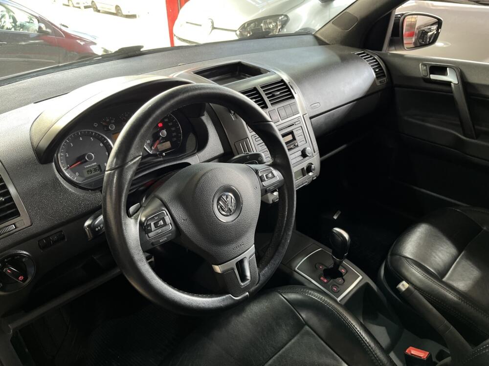 Volkswagen Polo Hatch