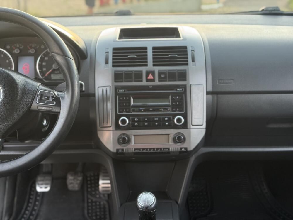 Volkswagen Polo Hatch