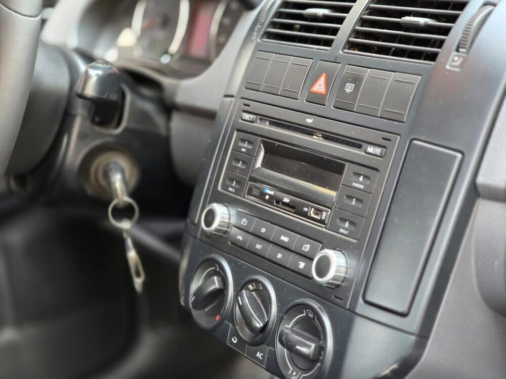 Volkswagen Polo Hatch