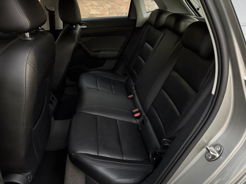 Volkswagen Polo Hatch