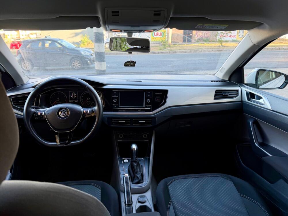 Volkswagen Polo Hatch