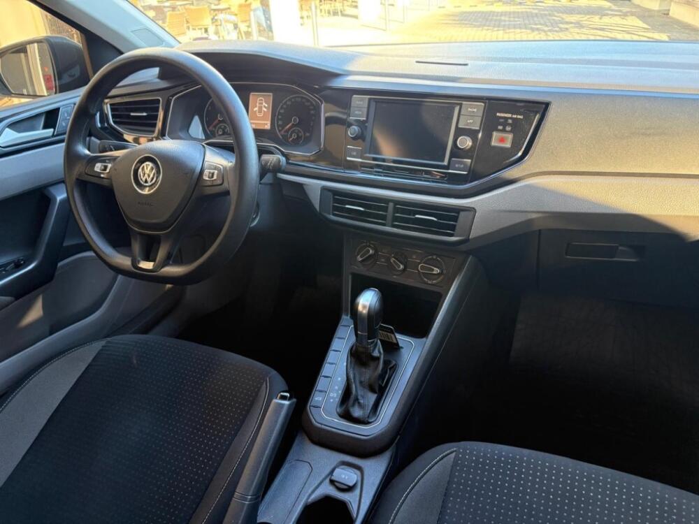 Volkswagen Polo Hatch
