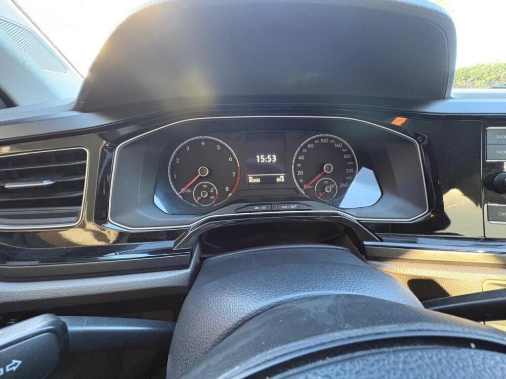 Volkswagen Polo Hatch
