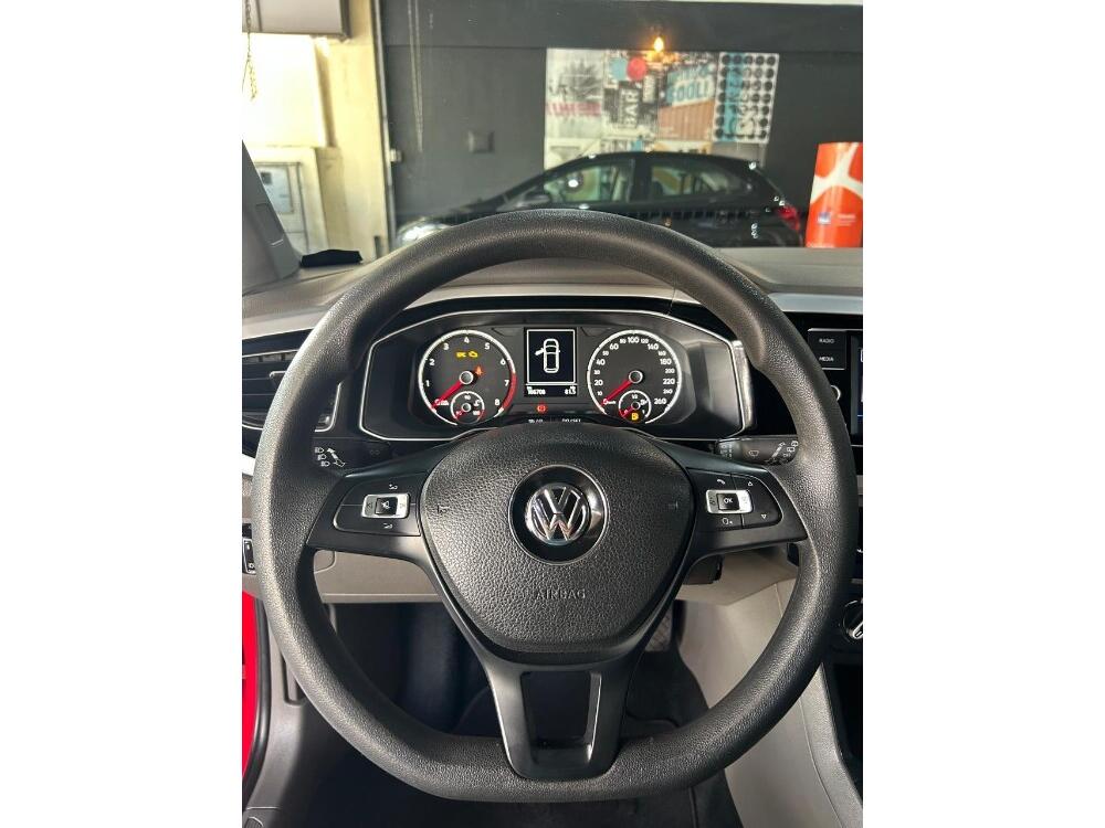 Volkswagen Polo Hatch