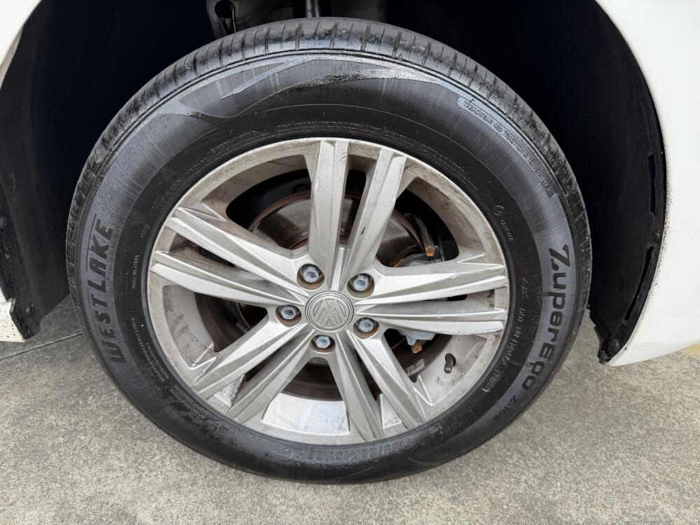 Volkswagen Polo Hatch