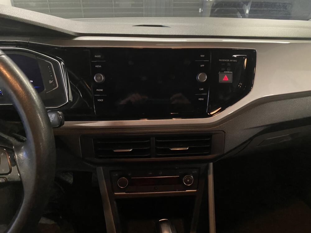 Volkswagen Polo Hatch