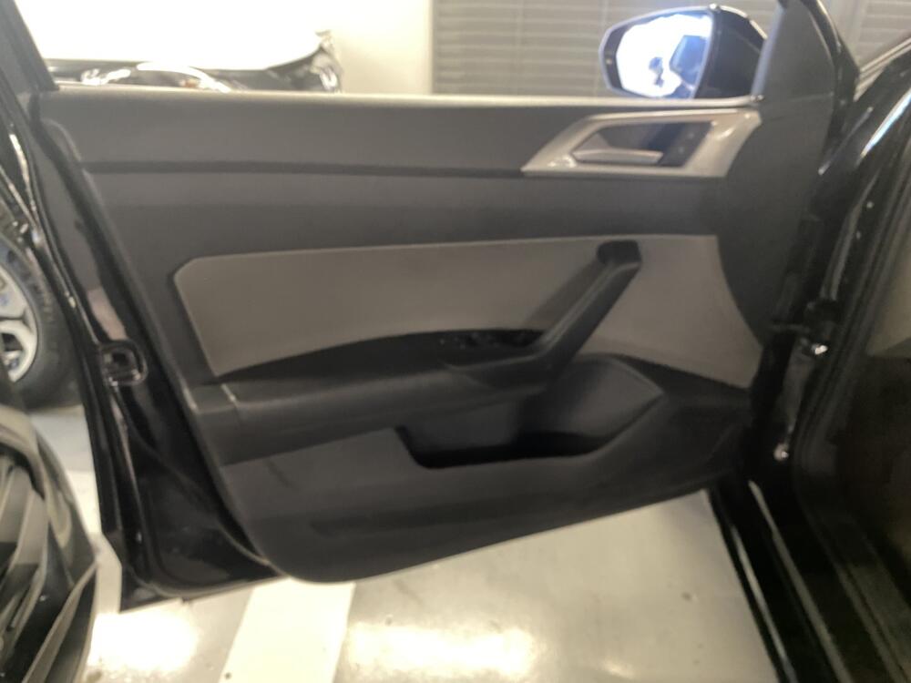 Volkswagen Polo Hatch