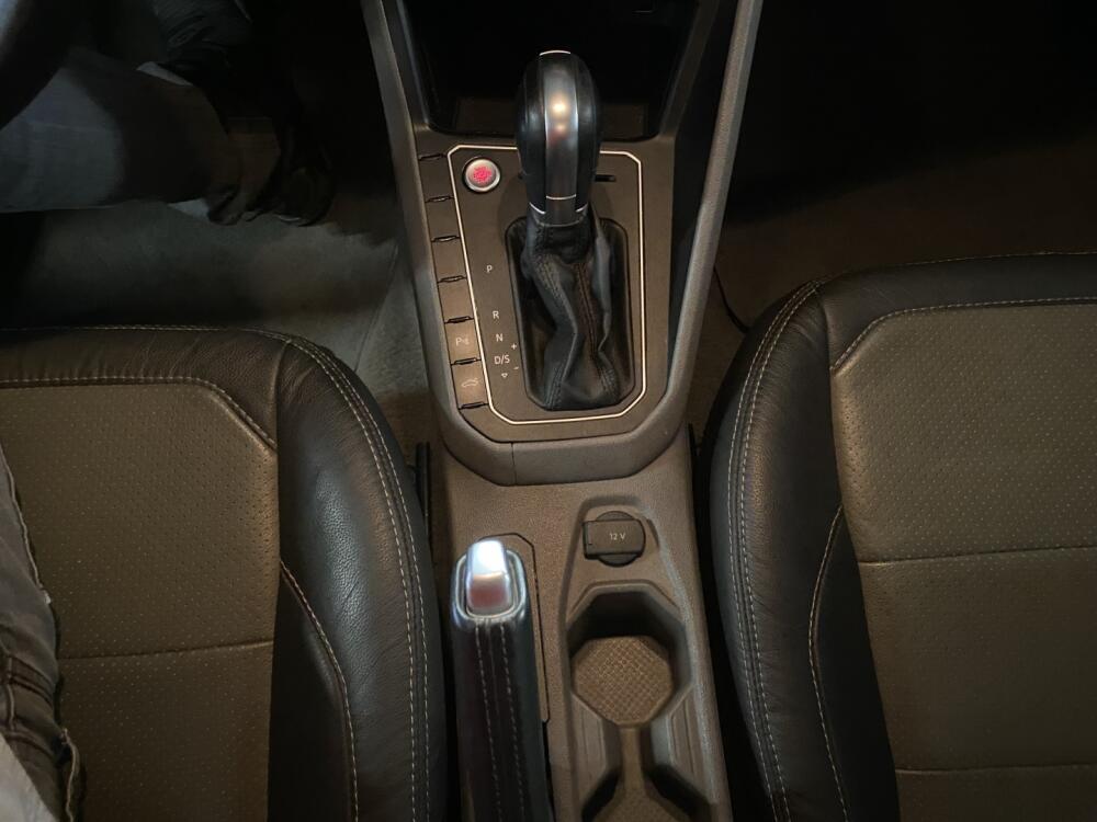 Volkswagen Polo Hatch
