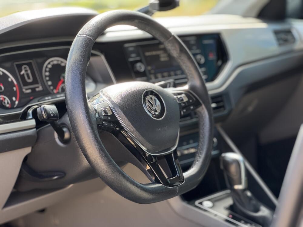 Volkswagen Polo Hatch