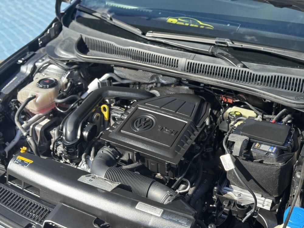 Volkswagen Polo Hatch