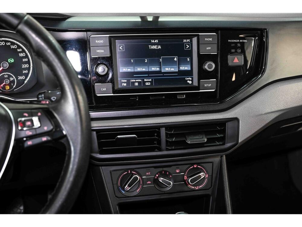 Volkswagen Polo Hatch