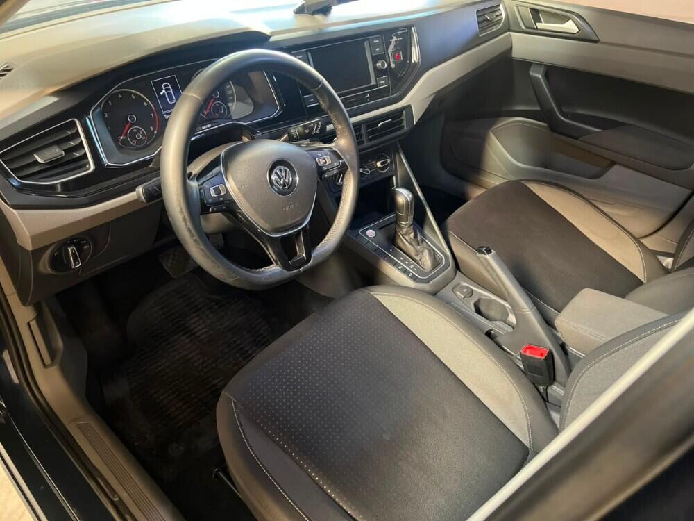 Volkswagen Polo Hatch