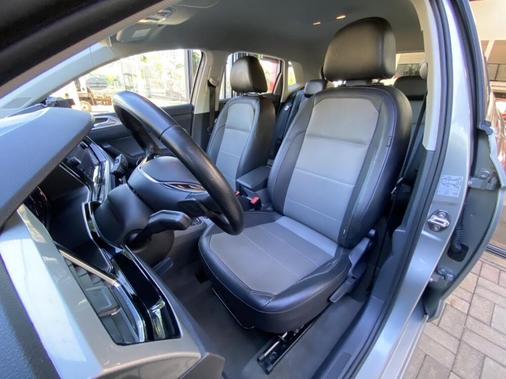 Volkswagen Polo Hatch