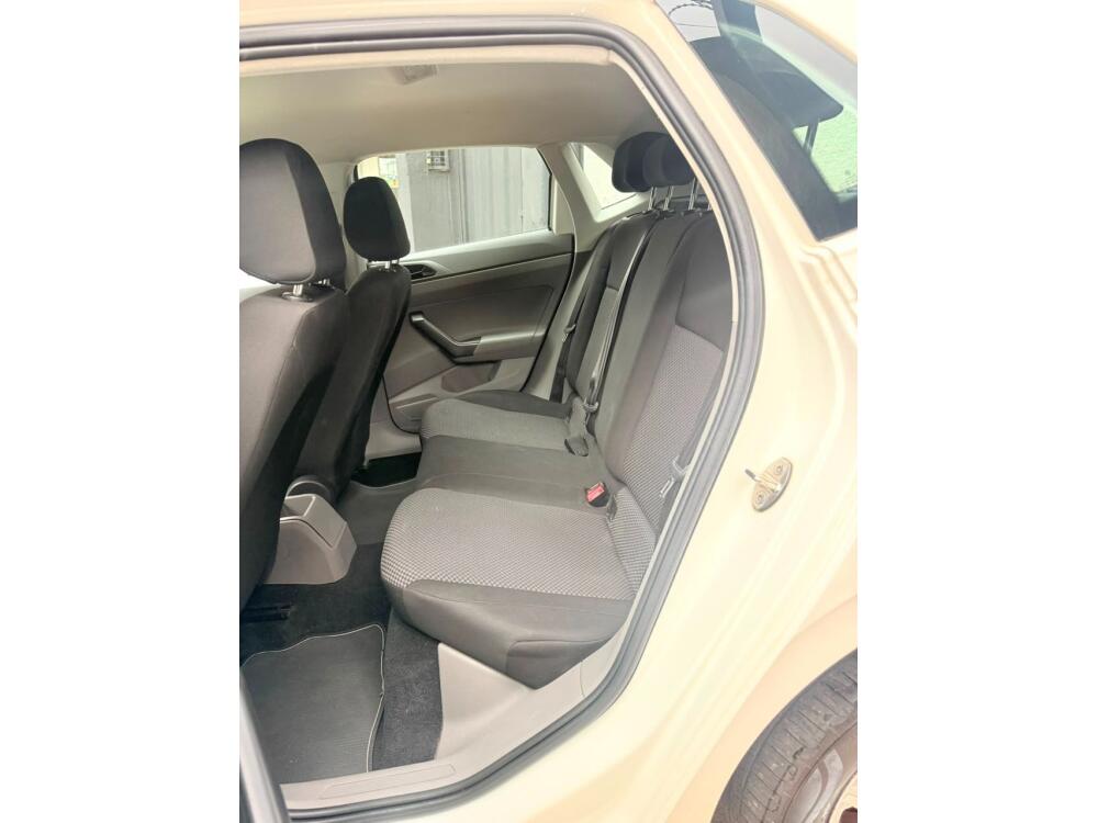 Volkswagen Polo Hatch