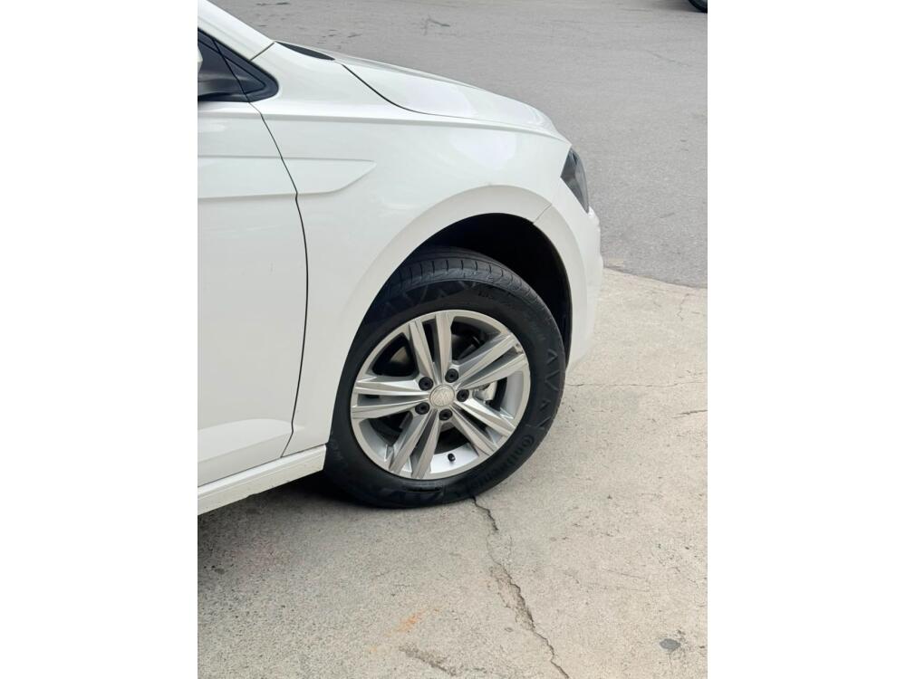 Volkswagen Polo Hatch