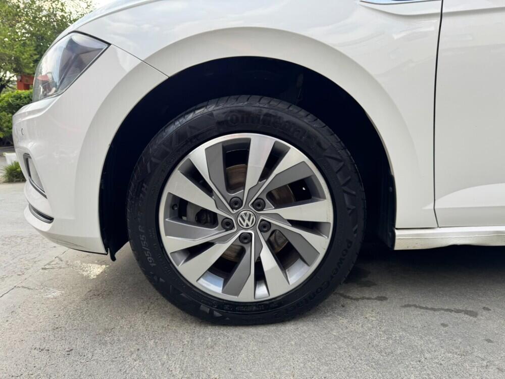Volkswagen Polo Hatch