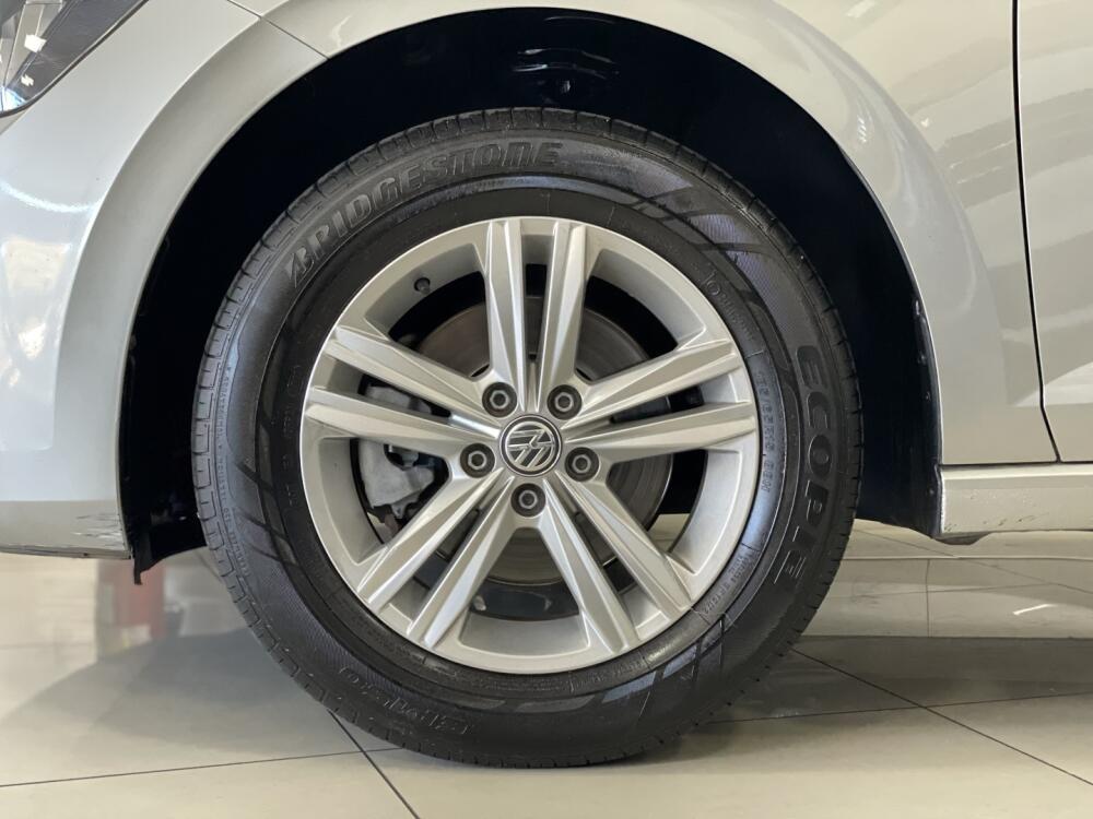 Volkswagen Polo Hatch