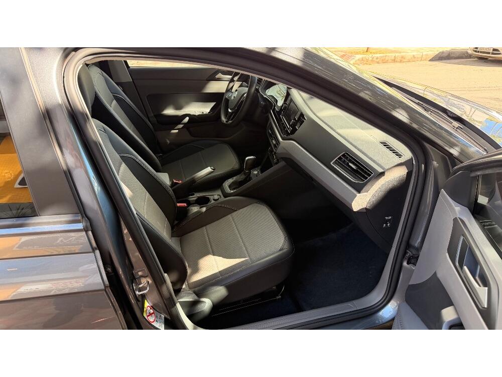 Volkswagen Polo Hatch