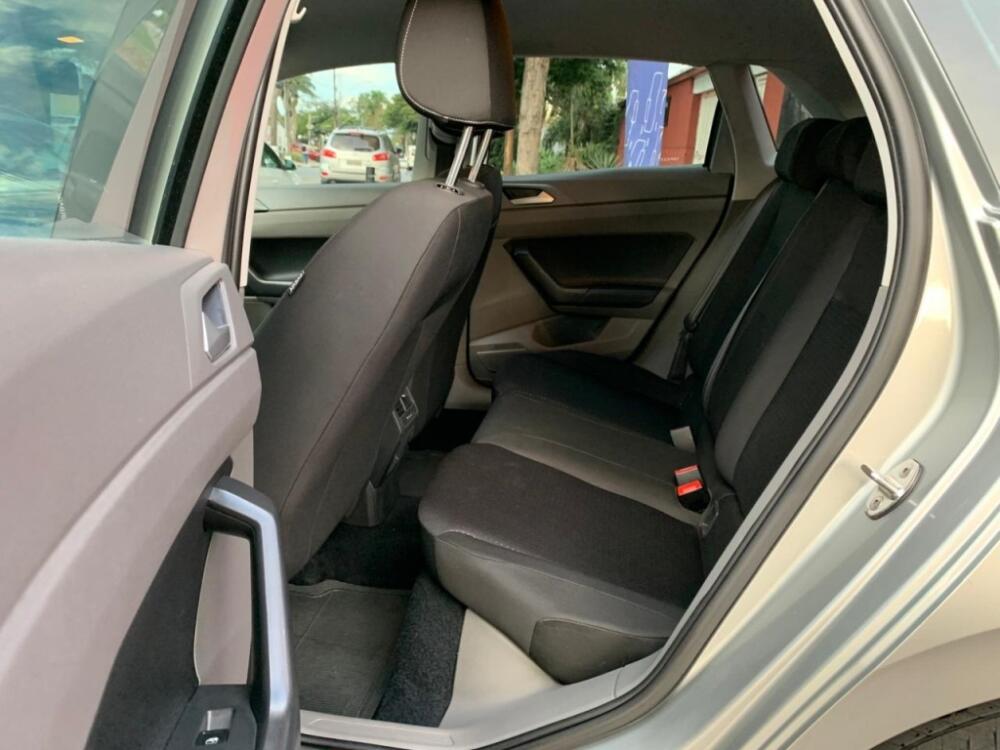 Volkswagen Polo Hatch