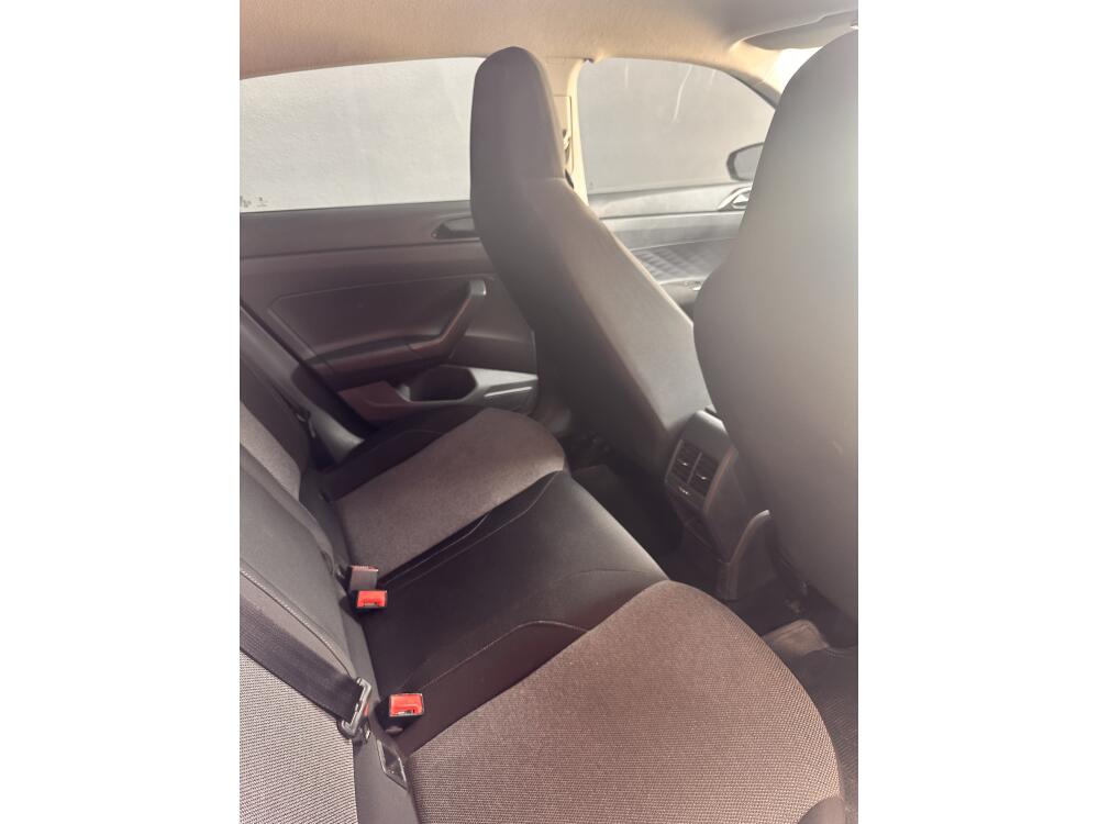 Volkswagen Polo Hatch