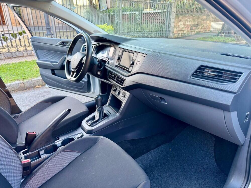 Volkswagen Polo Hatch