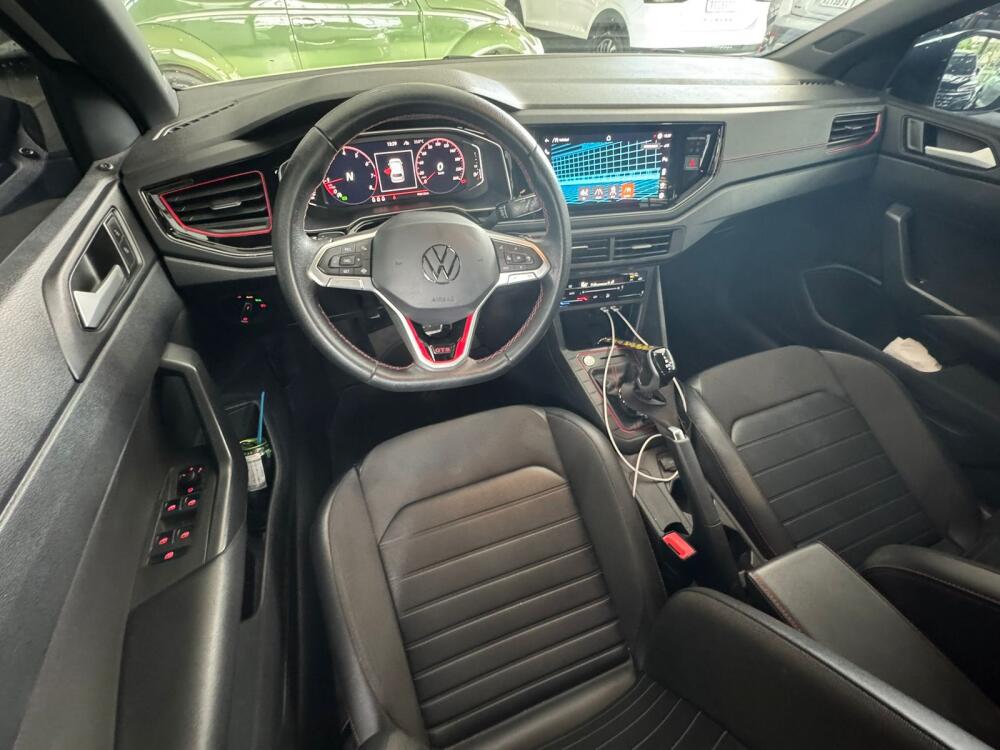Volkswagen Polo Hatch