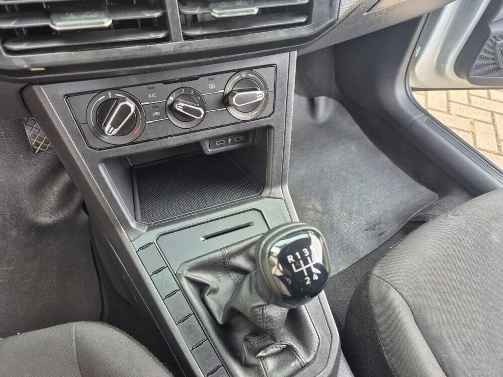 Volkswagen Polo Hatch