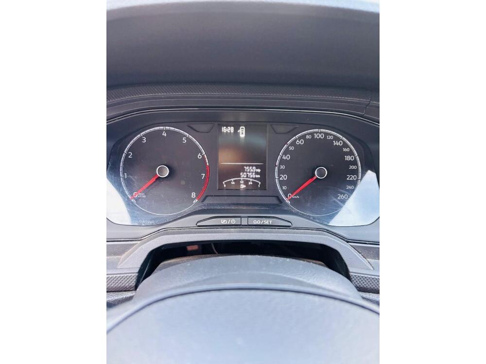 Volkswagen Polo Hatch