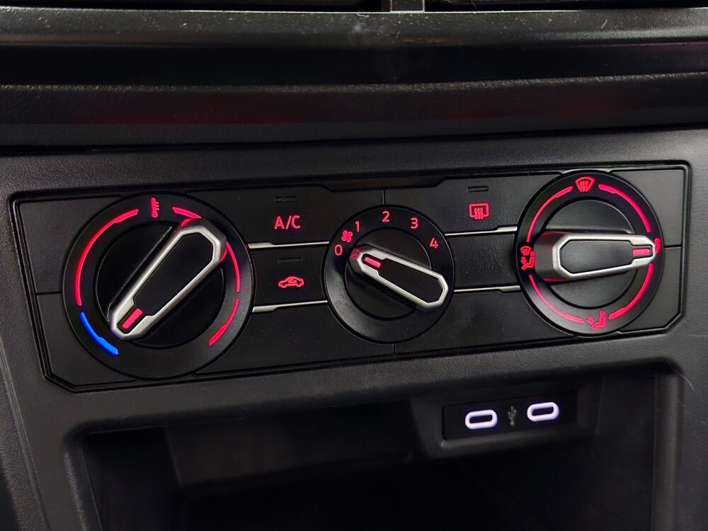 Volkswagen Polo Hatch