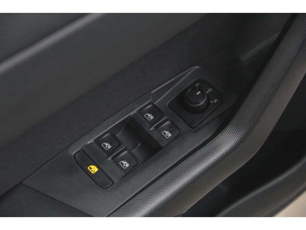 Volkswagen Polo Hatch